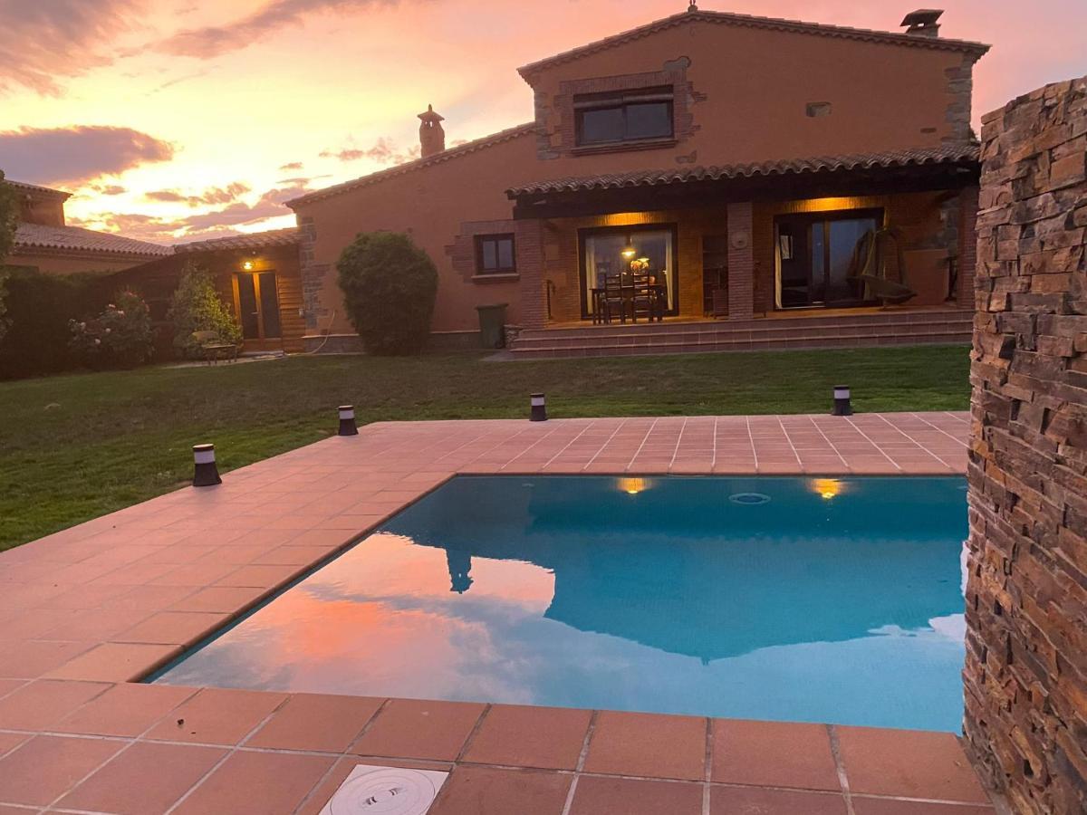 Villa Sol Peralada Golf ภายนอก รูปภาพ
