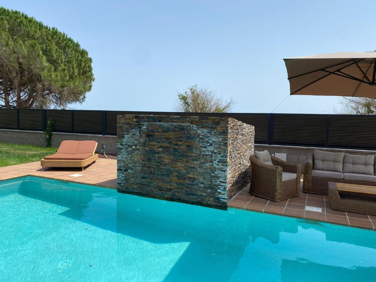 Villa Sol Peralada Golf ภายนอก รูปภาพ
